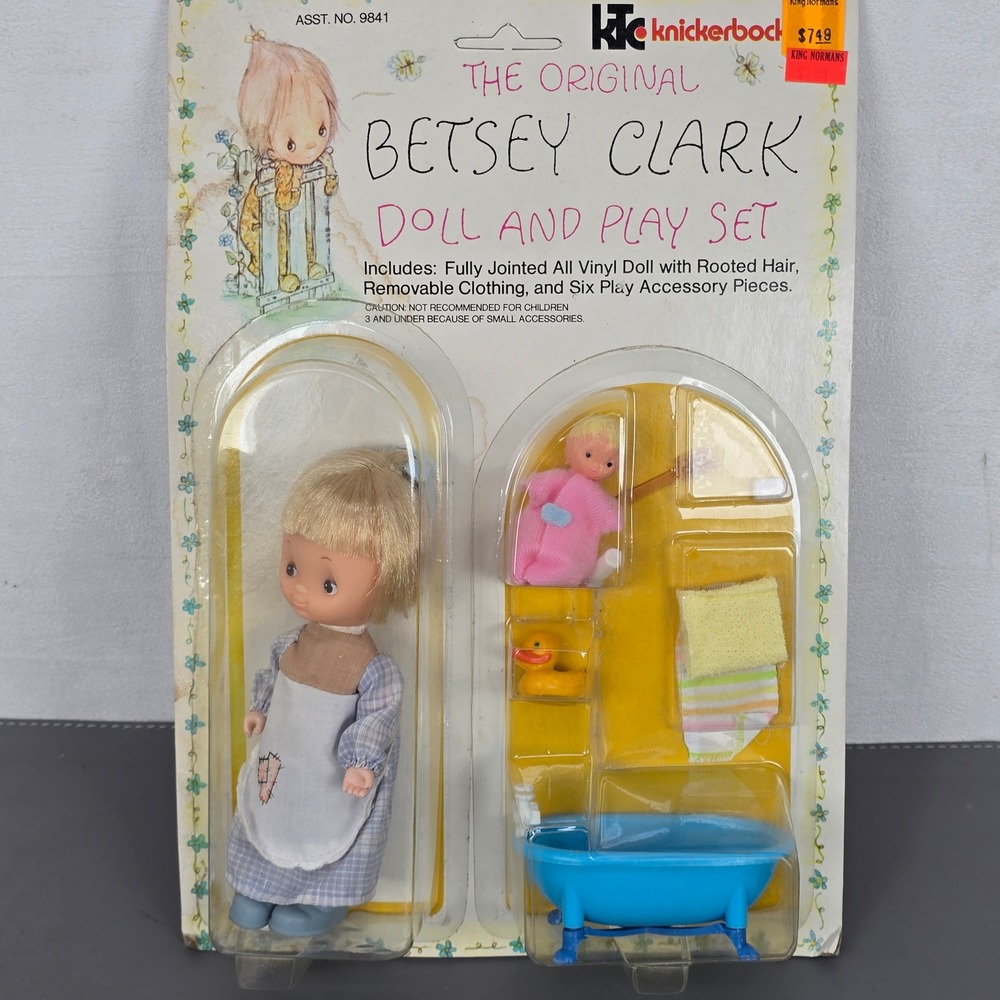 Vintage 1975 Betsey Clark Doll & Play Set Knickerbocker Hallmark 9841 NOS